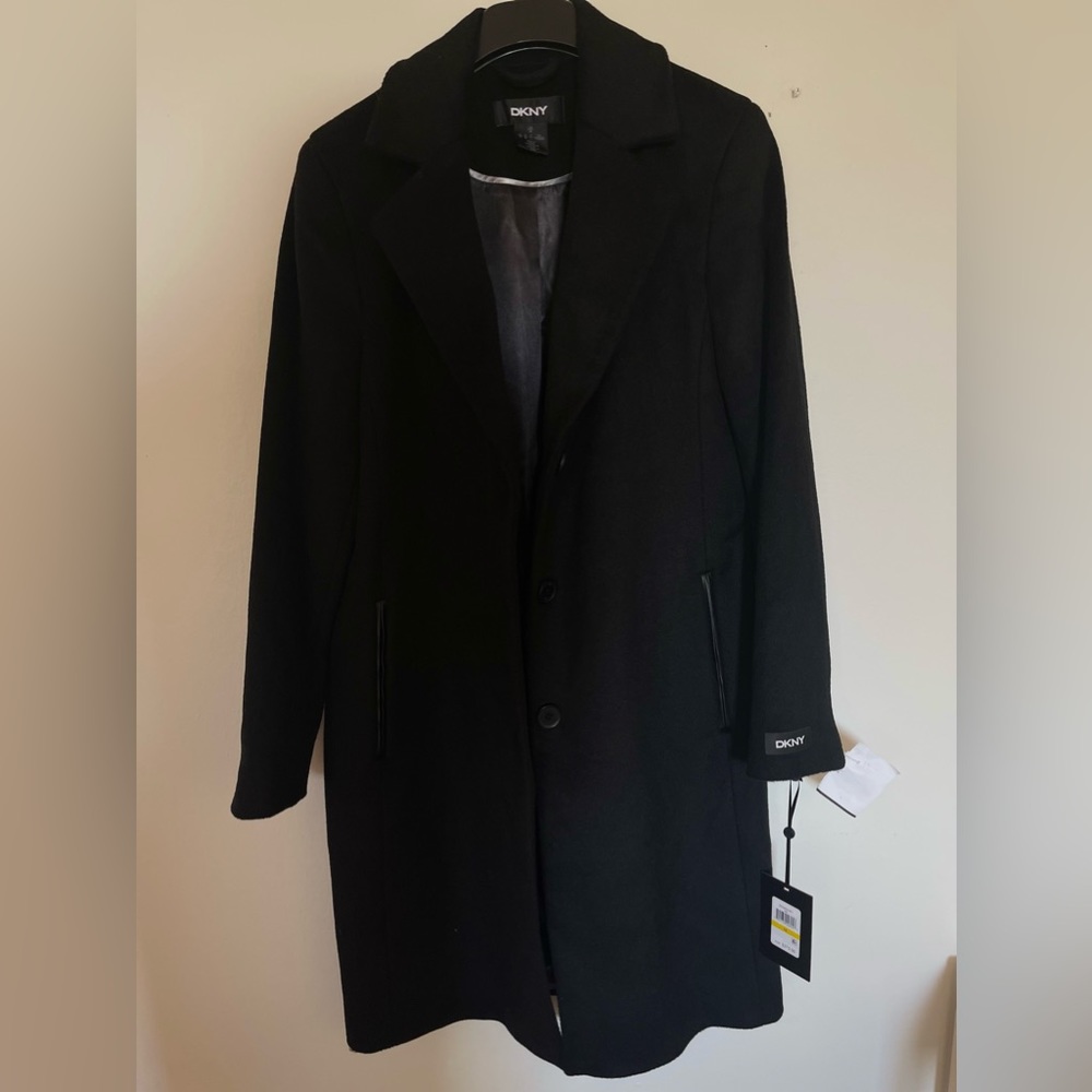 Women’s coat DKNY